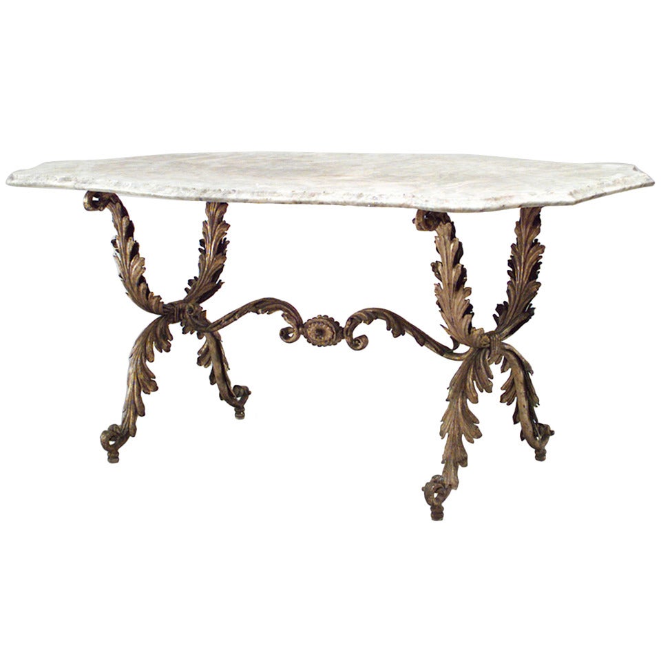 Table centrale italienne de style vénitien en marbre