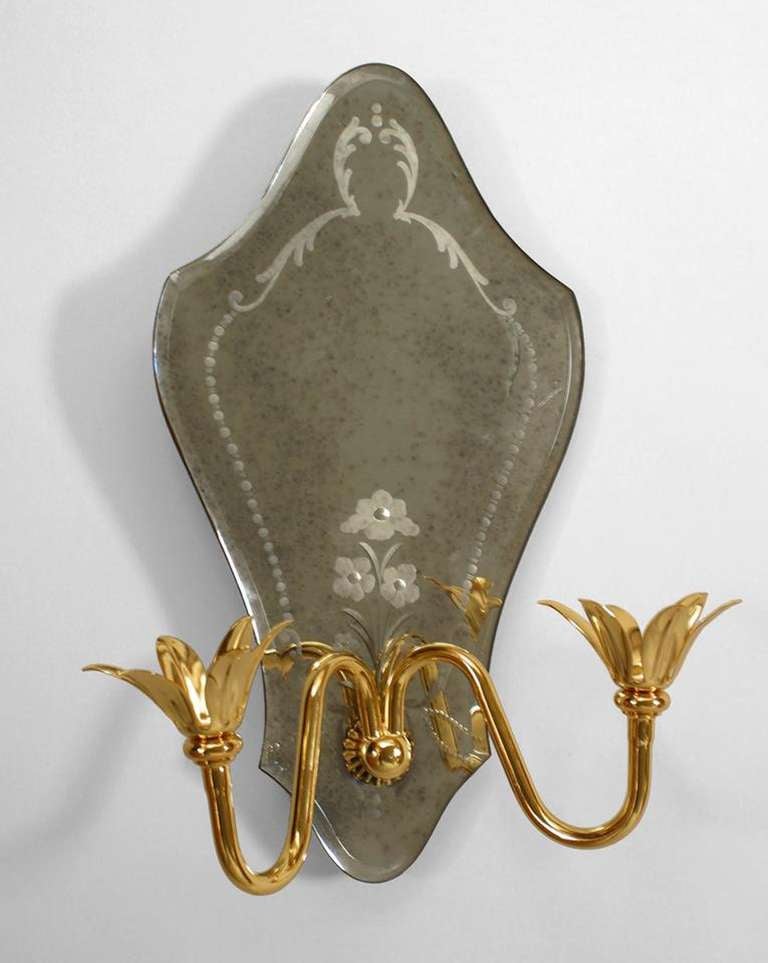 Pair of Italian Murano Mirror Wall Sconces In Excellent Condition For Sale In New York, NY