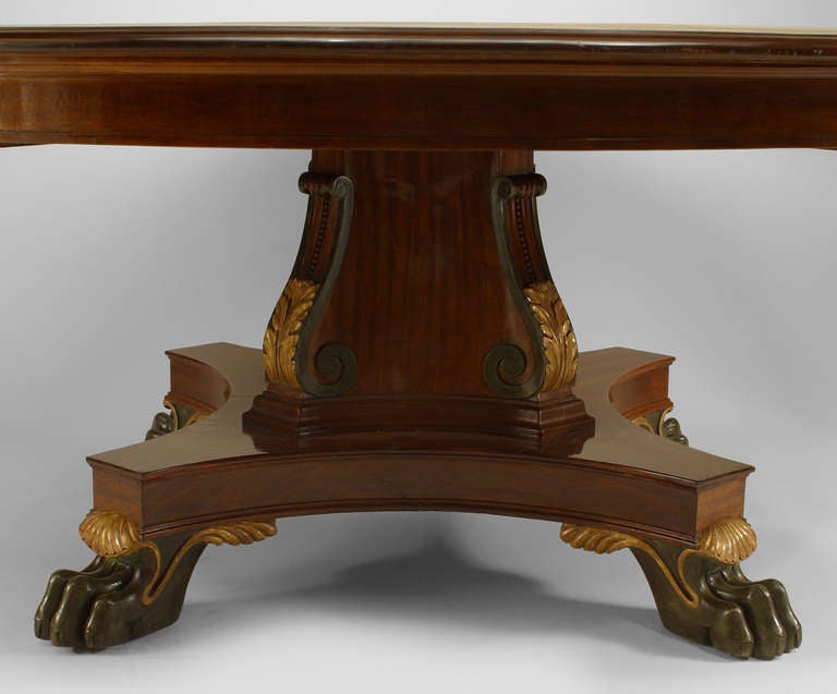 English Regency Mahogany Dining Table In Good Condition For Sale In New York, NY