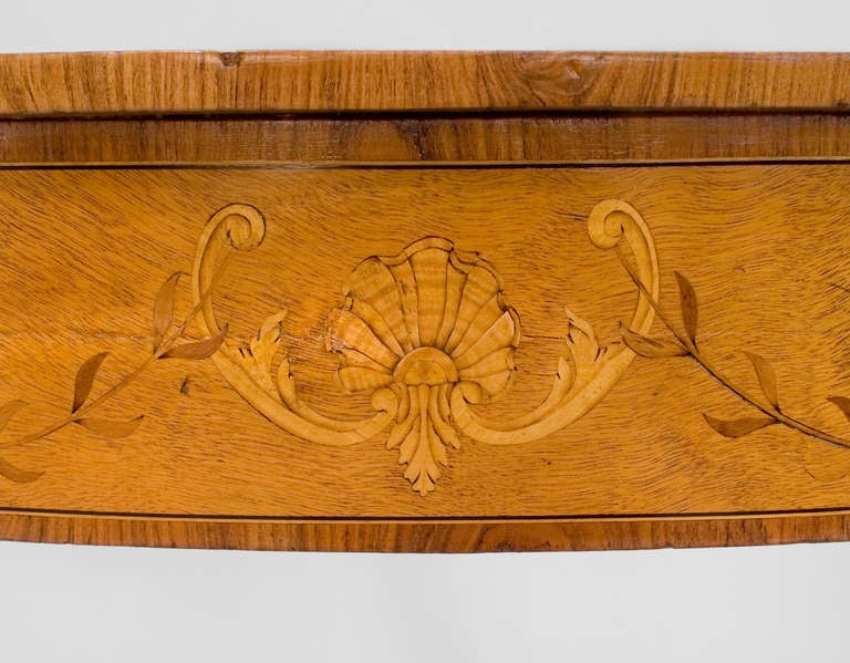 English Georgian Satinwood Demilune Console Table In Good Condition For Sale In New York, NY