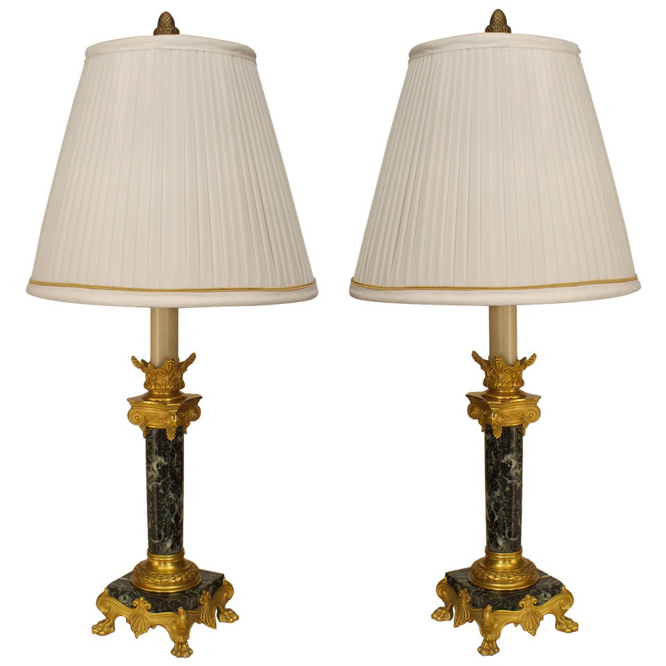 Paar französische Empire-Tischlampen aus grünem Marmor, Barbedienne