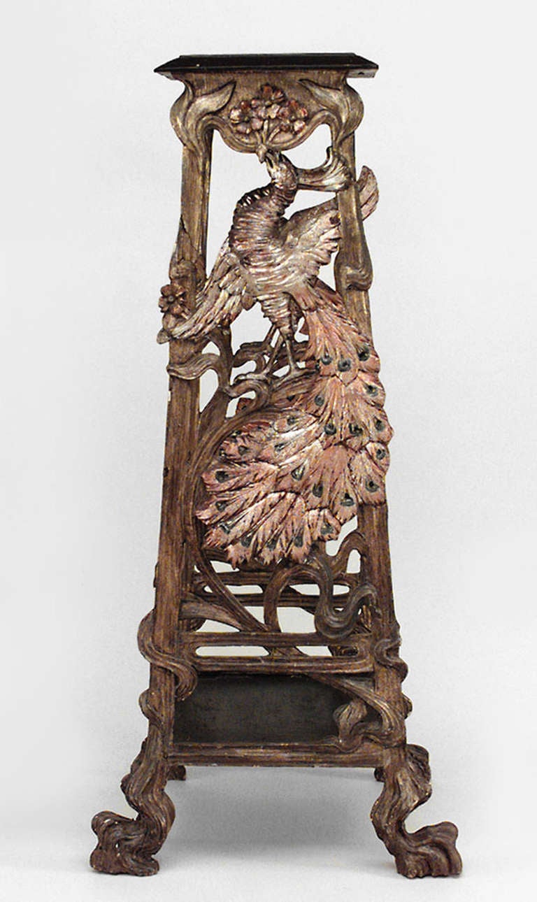 Italian Venetian Grotto Peacock Pedestal In Excellent Condition For Sale In New York, NY