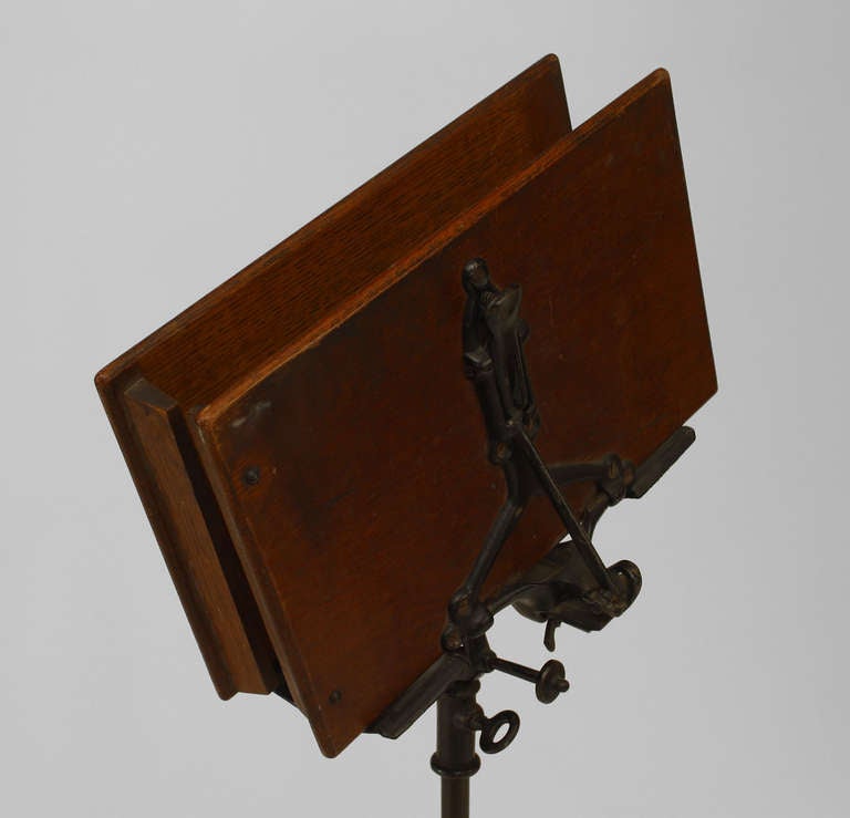 19th C. American Folding Bookstand In Excellent Condition In New York, NY