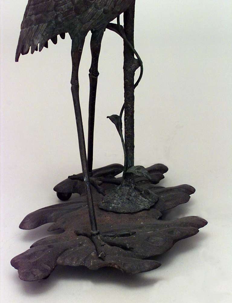 Art nouveau Lampadaire Heron en bronze Art Nouveau français en vente