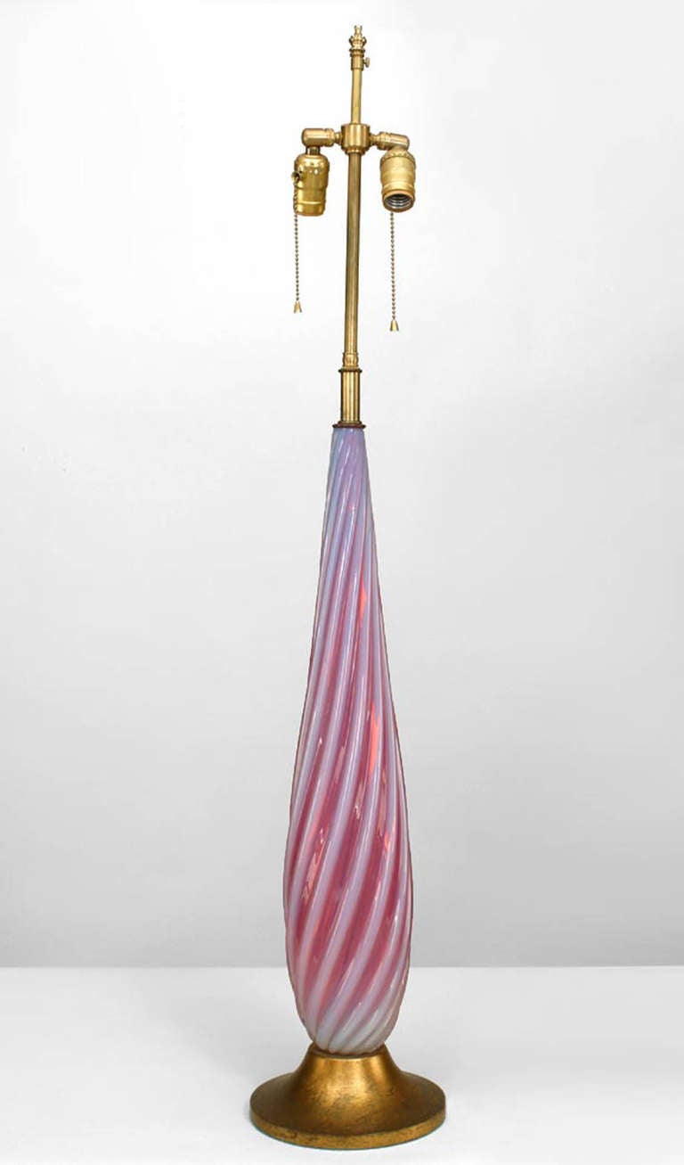 Pair of Italian Mid-Century Murano Pink Glass Table Lamps In Excellent Condition In Queens, NY