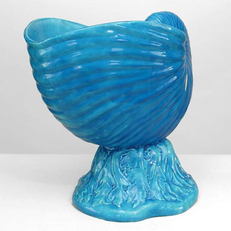 Maceta Victoriana Inglesa de Mayólica Azul Nautilus Shell Británico en venta