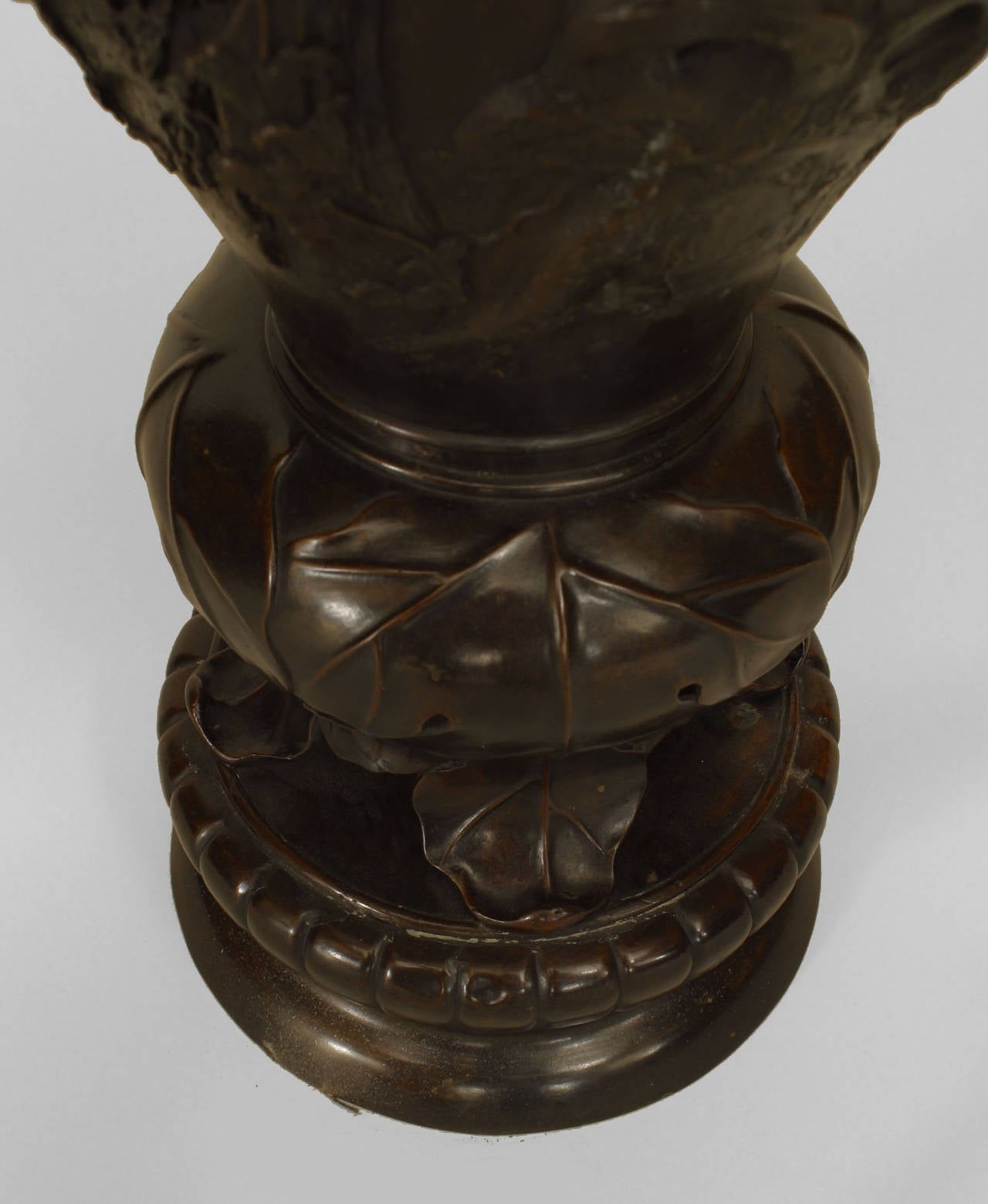 Japanese Bronze Floor Vase with Owl Figures In Good Condition For Sale In New York, NY