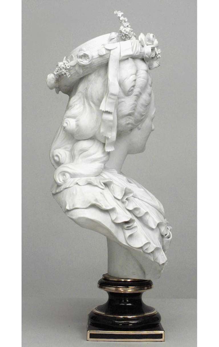 Busto francés de porcelana Luis XVI en Excelente estado para la venta en Queens, NY