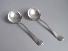 Antique A pair of George II Hanoverian pattern Sauce Ladles made by George Morris.