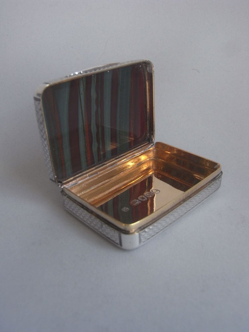 A very rare George III Pocket Snuff Box made by Phipps & Robinson.