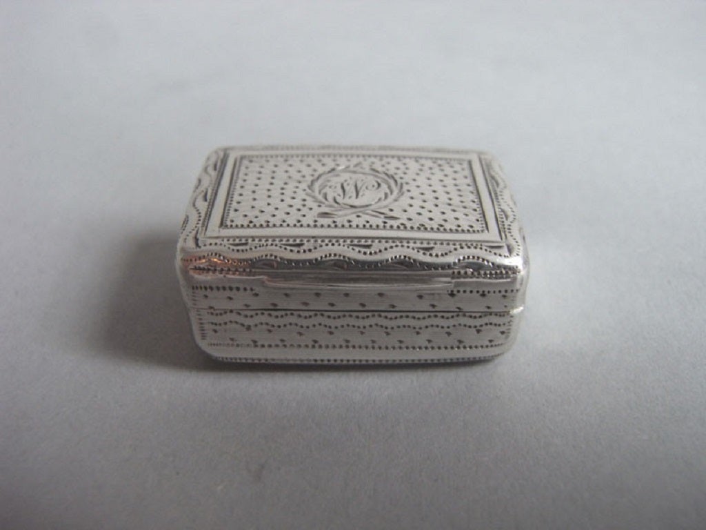 A George III Vinaigrette made in London in 1819 by Thomas Edwards.