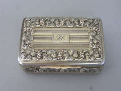 A very fine George III Silver Gilt & Gold Snuff Box made in London in 1817