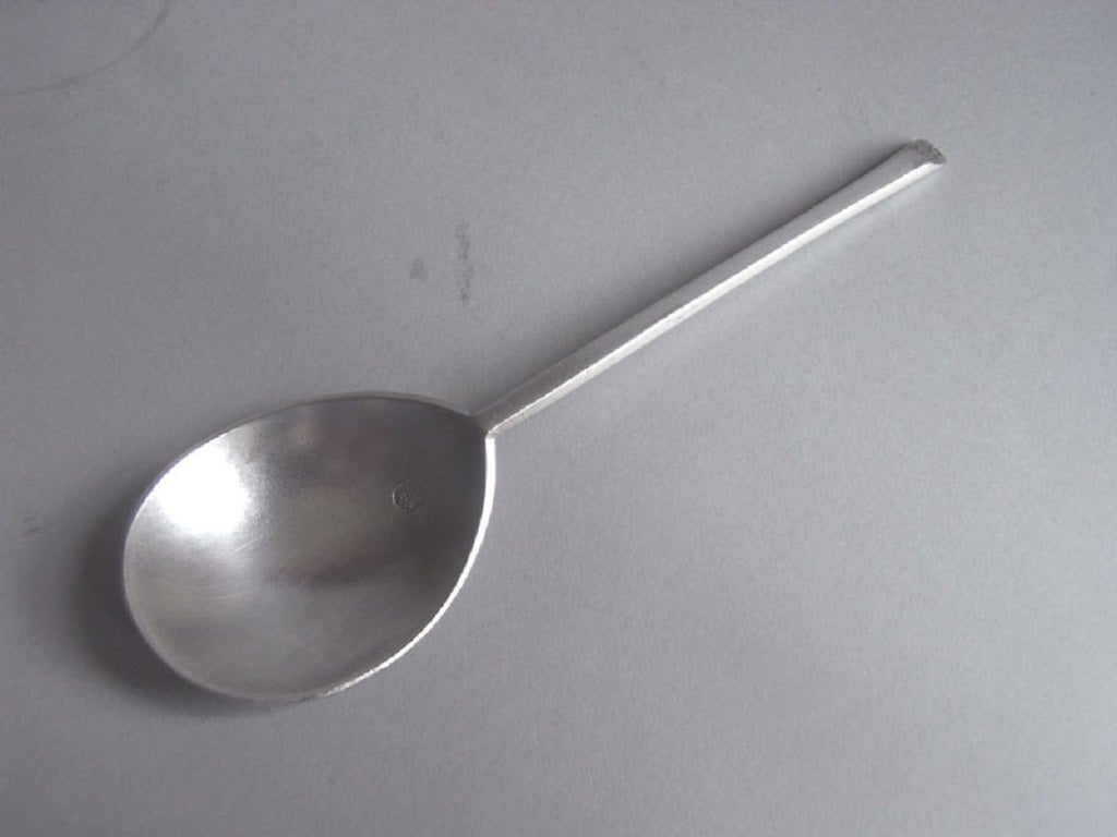 17th Century An exceptional Slip Top Spoon made in London in 1639 by Thomas Hodges.