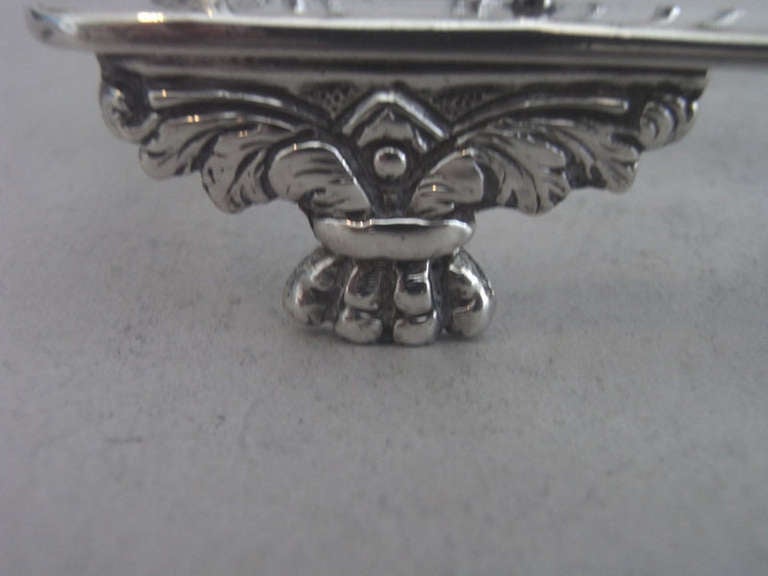 George IV Toast Rack Made in London in 1827 by Samuel Whitford