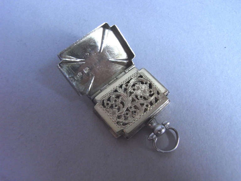 Una rara vinaigrette di Joseph Williams IV, Joseph Willmore, Birmingham, 1831