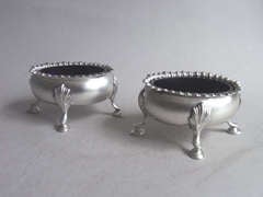 Used HESTER BATEMAN. A rare pair of George III Salt/Spice Cellars