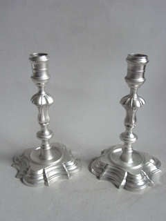 Antique A very fine pair of George II cast Candlesticks made in London in 1745