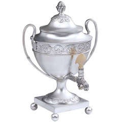 Very Fine George III Tea or Coffee Urn made in London in 1780
