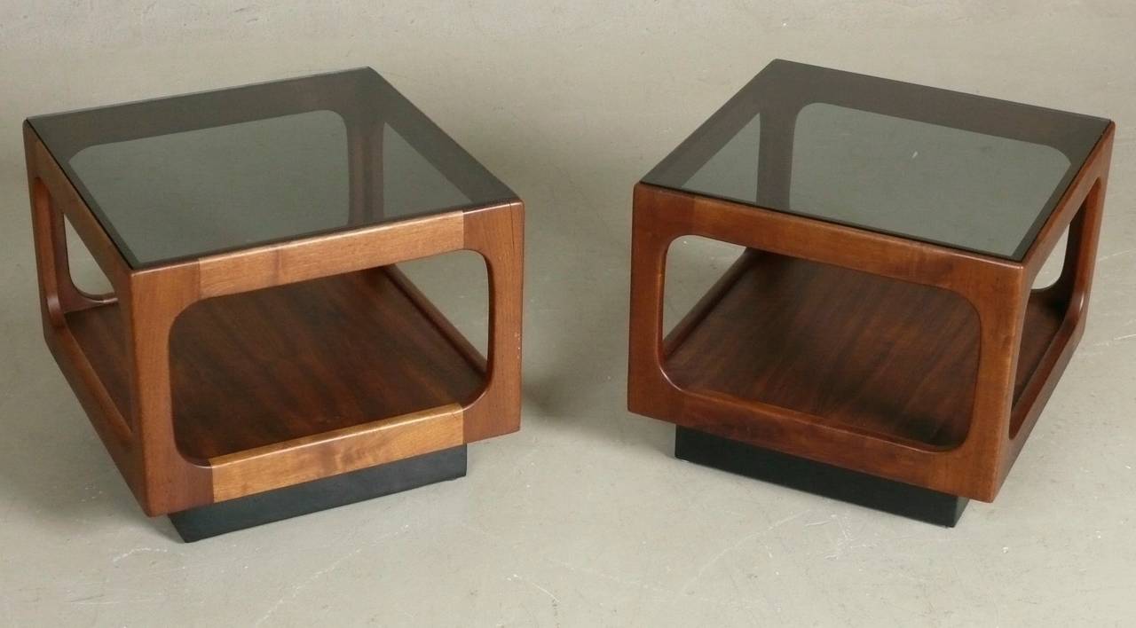 Mid-Century Modern Pair of 1960s Walnut & Glass Side Tables By John Keal For Brown Saltman
