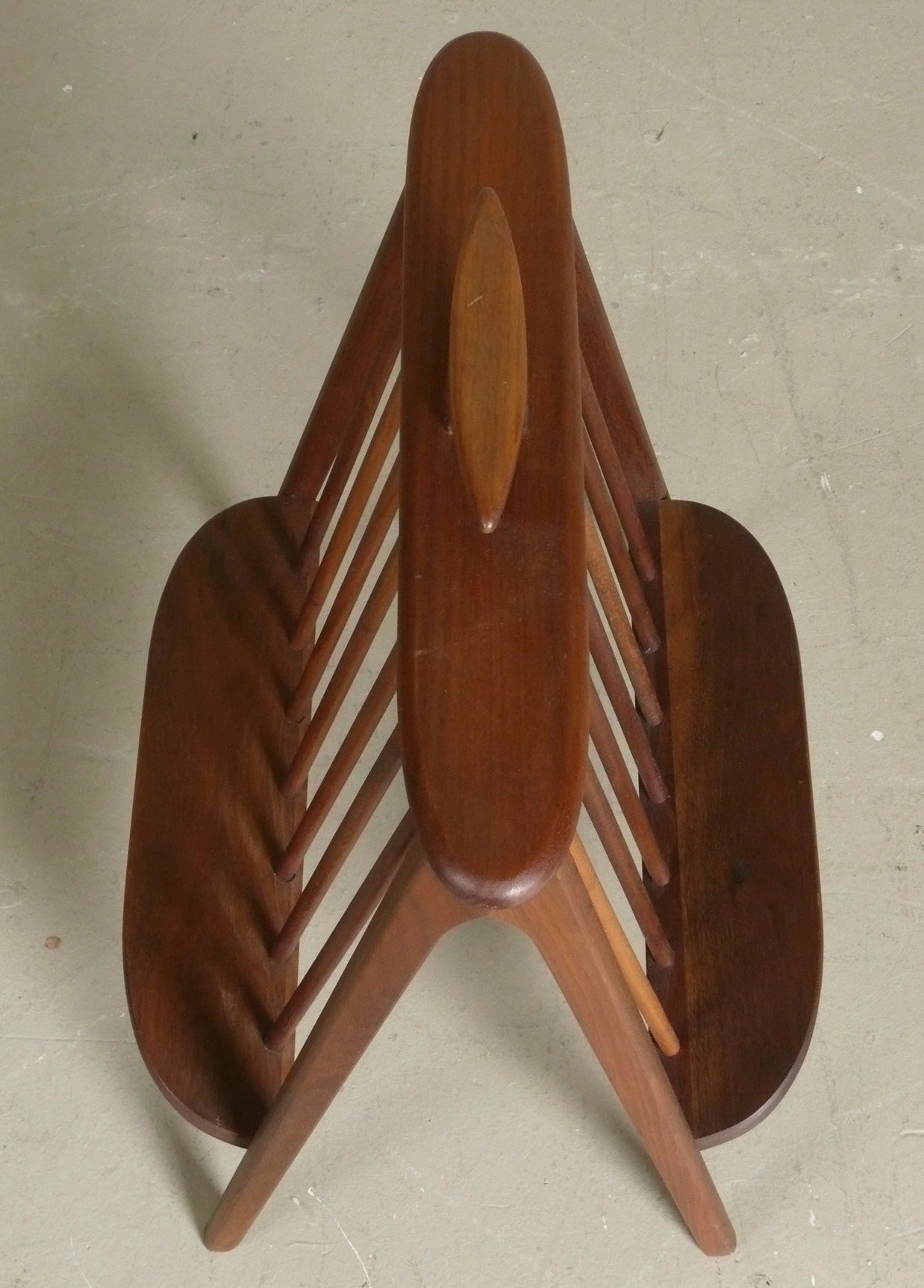 Oiled Walnut Magazine Rack by Arthur Umanoff 2