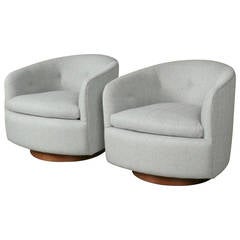 Pair of Swivel Rocking Tub Chairs by Milo Baughman, circa 1970
