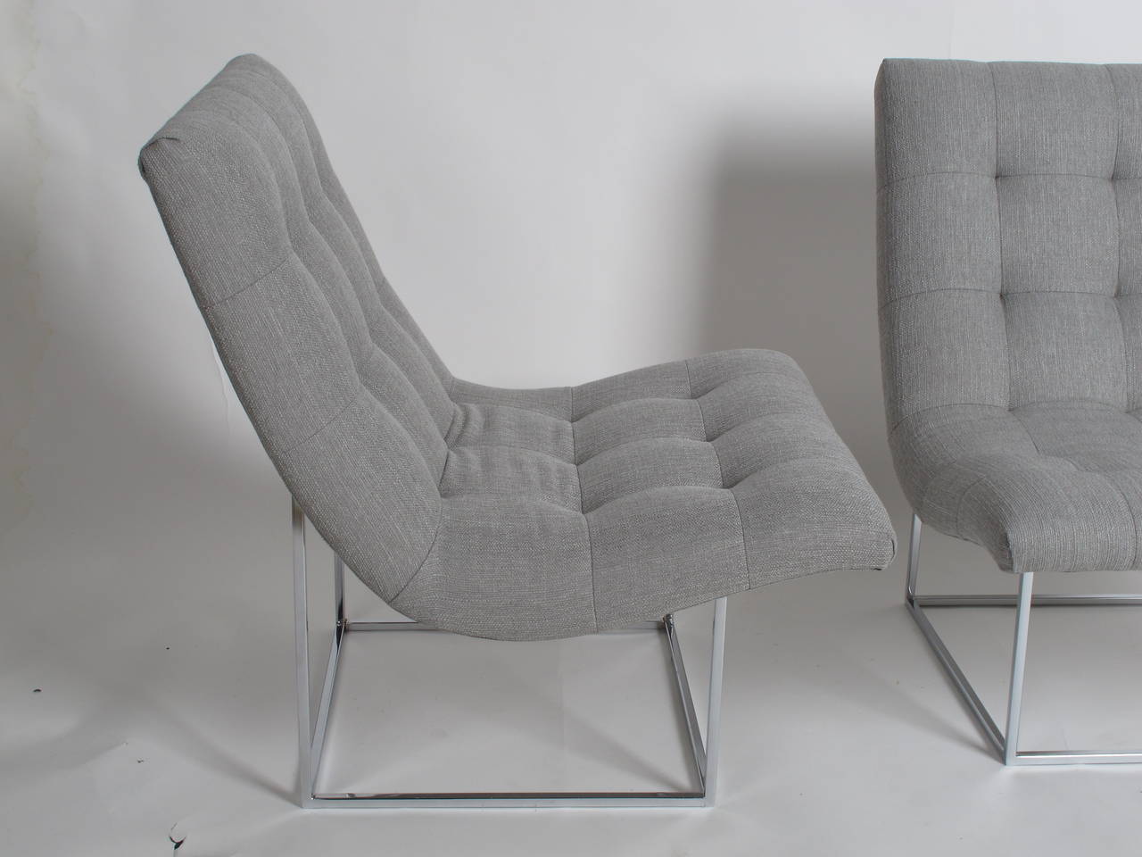 Pair of Milo Baughman Scoop Lounge Chairs 2