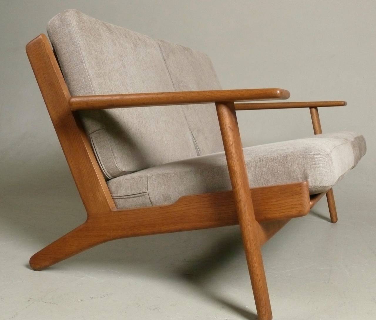 20th Century 1950s Oak Frame Settee designed by Hans Wegner for Getama, Denmark