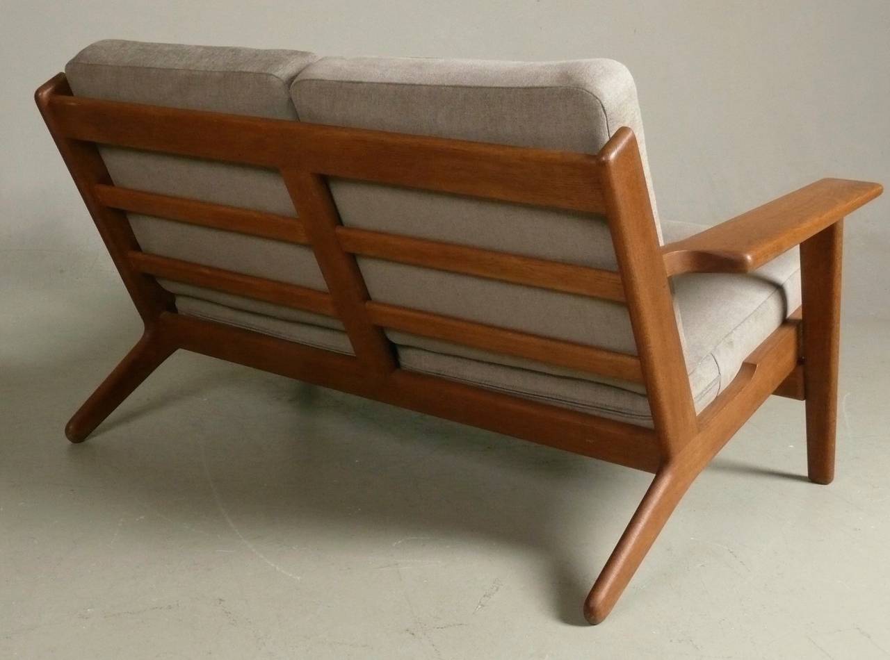 1950s Oak Frame Settee designed by Hans Wegner for Getama, Denmark 1