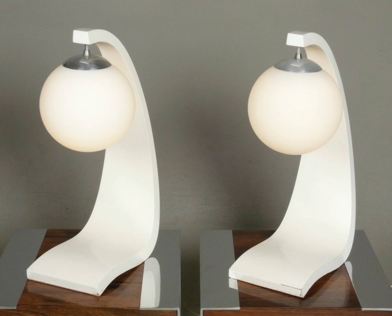 Mid-Century Modern Pair of Modeline Table Lamps