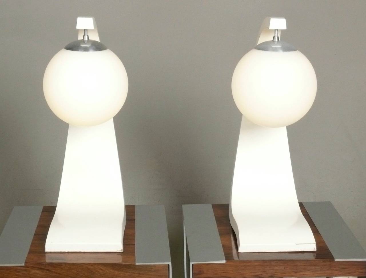 Pair of Modeline Table Lamps 1