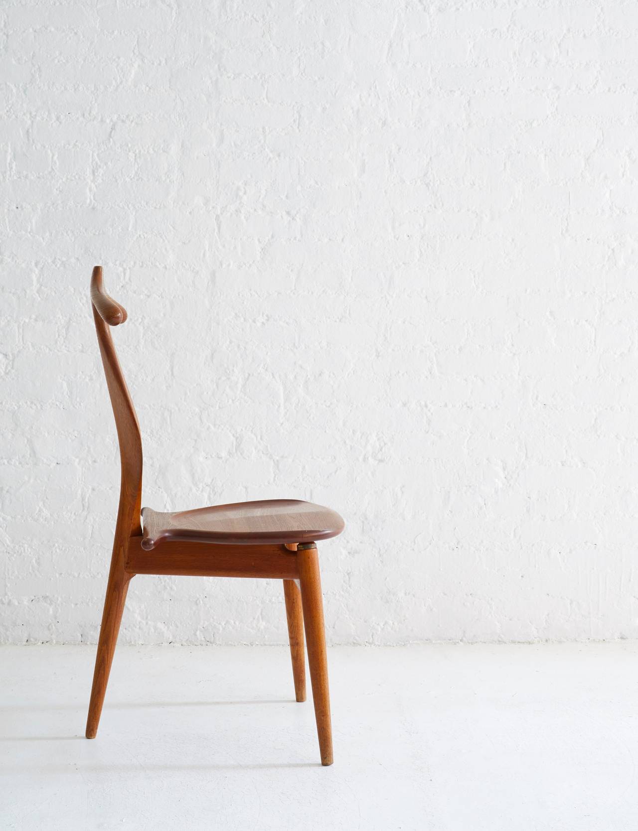 Mid-Century Modern Hans Wegner Valet Chair