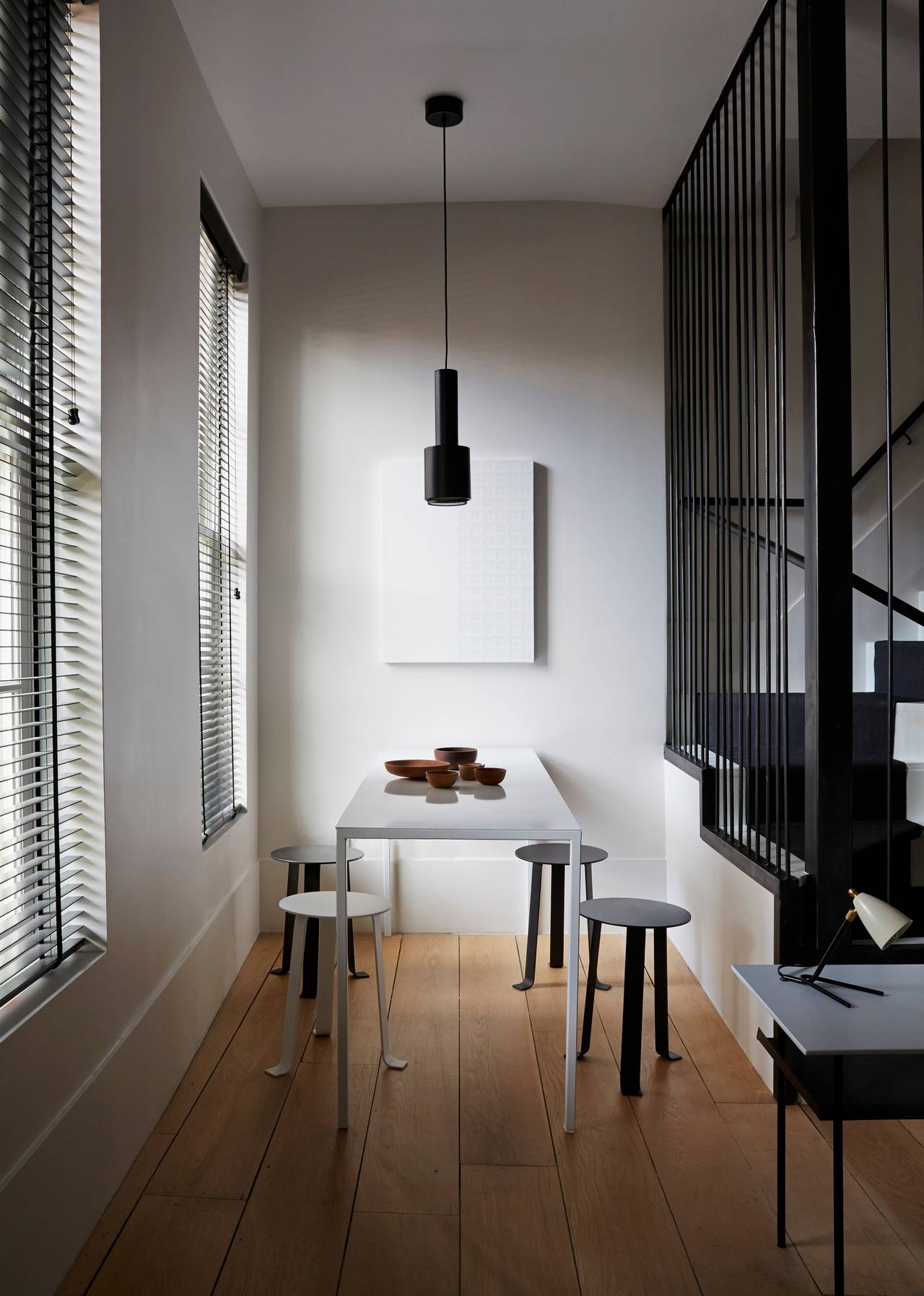Américain Tables en acier standard par ASH NYC