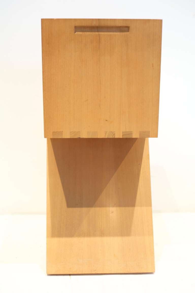 Gerrit Rietveld Zick-Zack-Stuhl im Zustand „Hervorragend“ in New York, NY