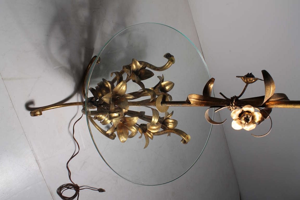 20th Century Hollywood Regency Italian Gilt Metal Tole Floor Lamp Table / Sheaf of Wheat
