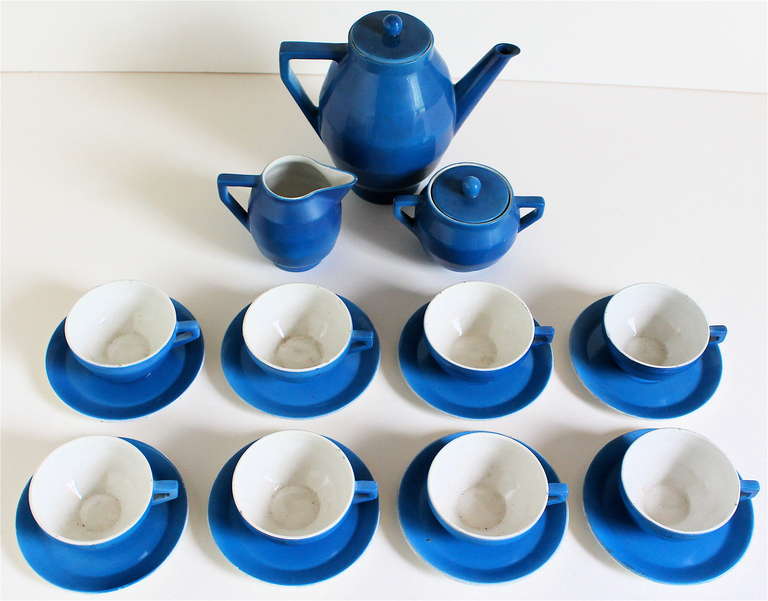 Includes the small pot, creamer and sugar and 8 demi-cups and saucers.