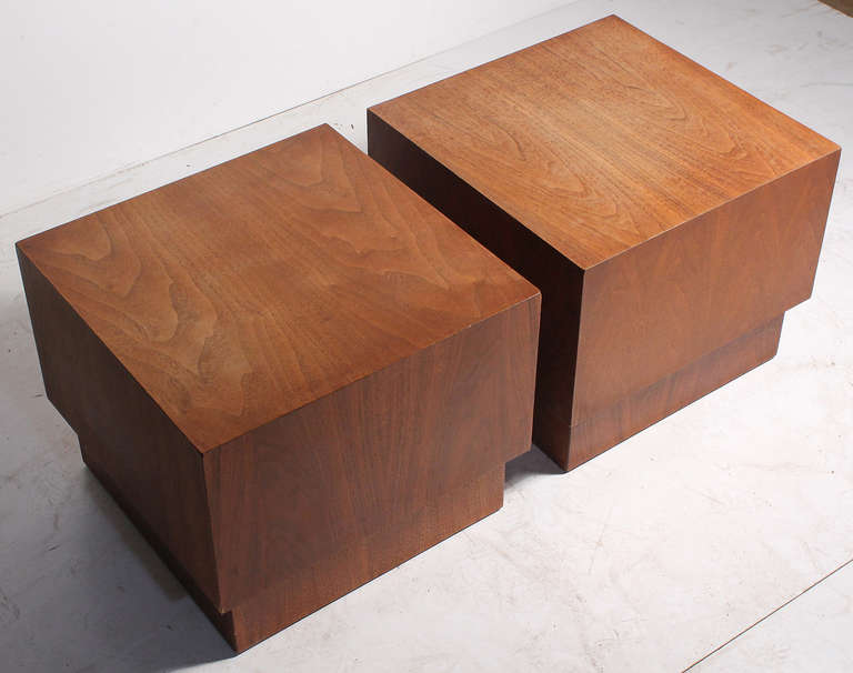 Adrian Pearsall Pair Of End Tables Or Night Stands / milo baughman dunbar style In Good Condition In Chicago, IL