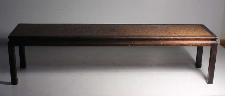 Mid-Century Modern Table basse orientale longue en liège Edward Wormley Dunbar du début de l'ère en vente