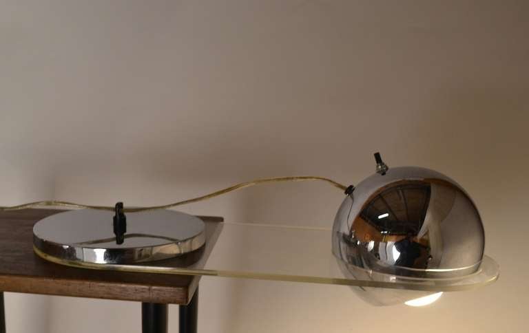 Modernist Piano Lamp, by Raymor In Good Condition For Sale In New York, NY