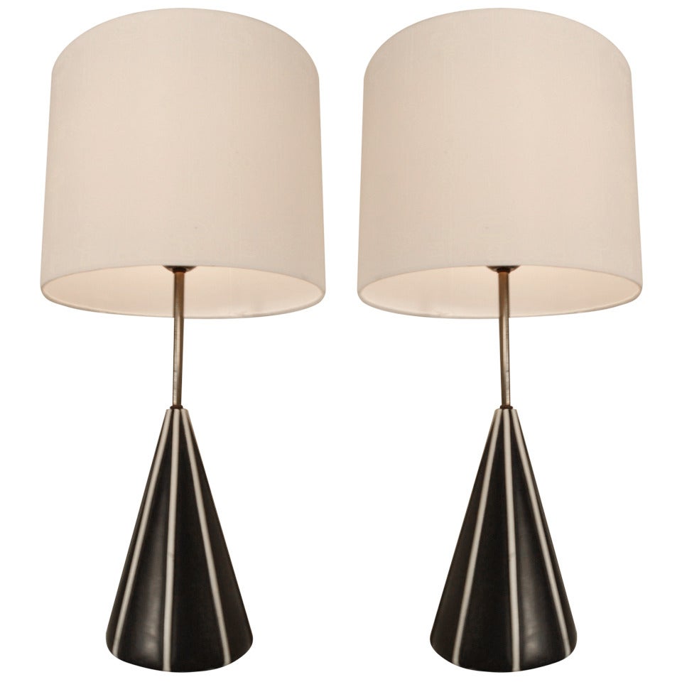 Chic Black and White Cone Form Table Lamps