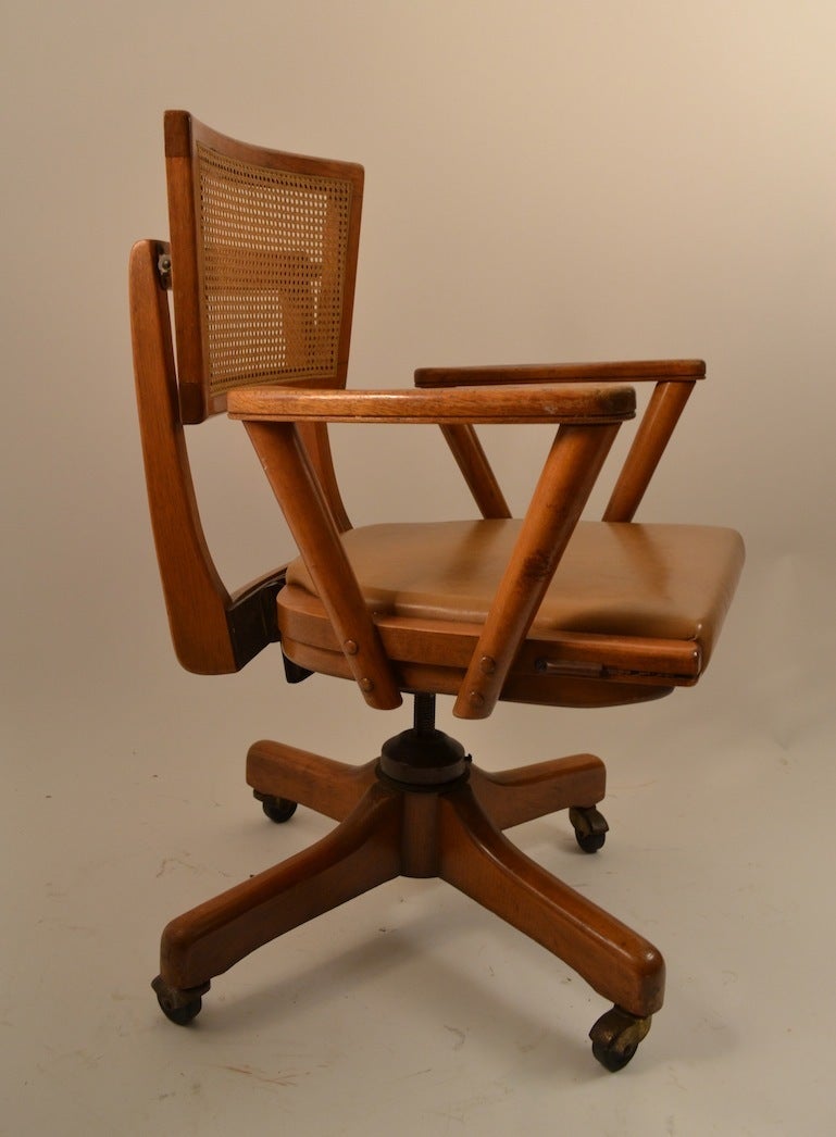 American Mid-Century Swivel Desk Chair