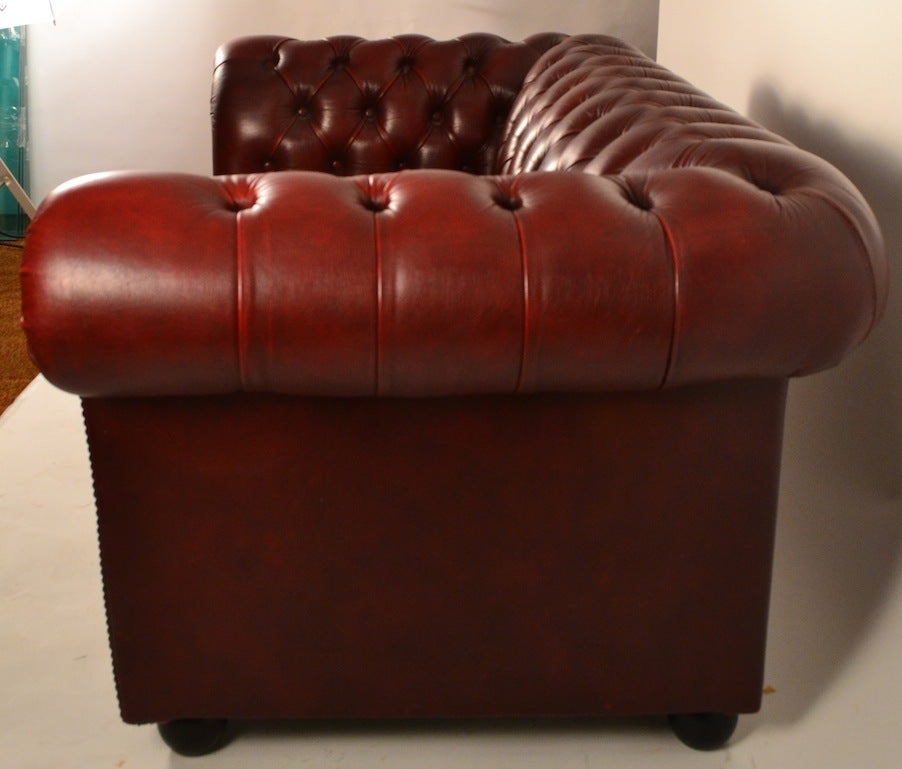 chesterfield leather loveseats