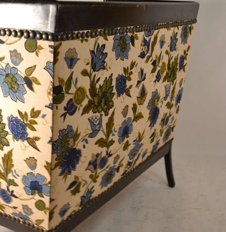 Jugendstil Arm Box Loveseat