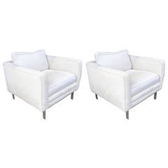 Pair of International Style Club Chairs 3