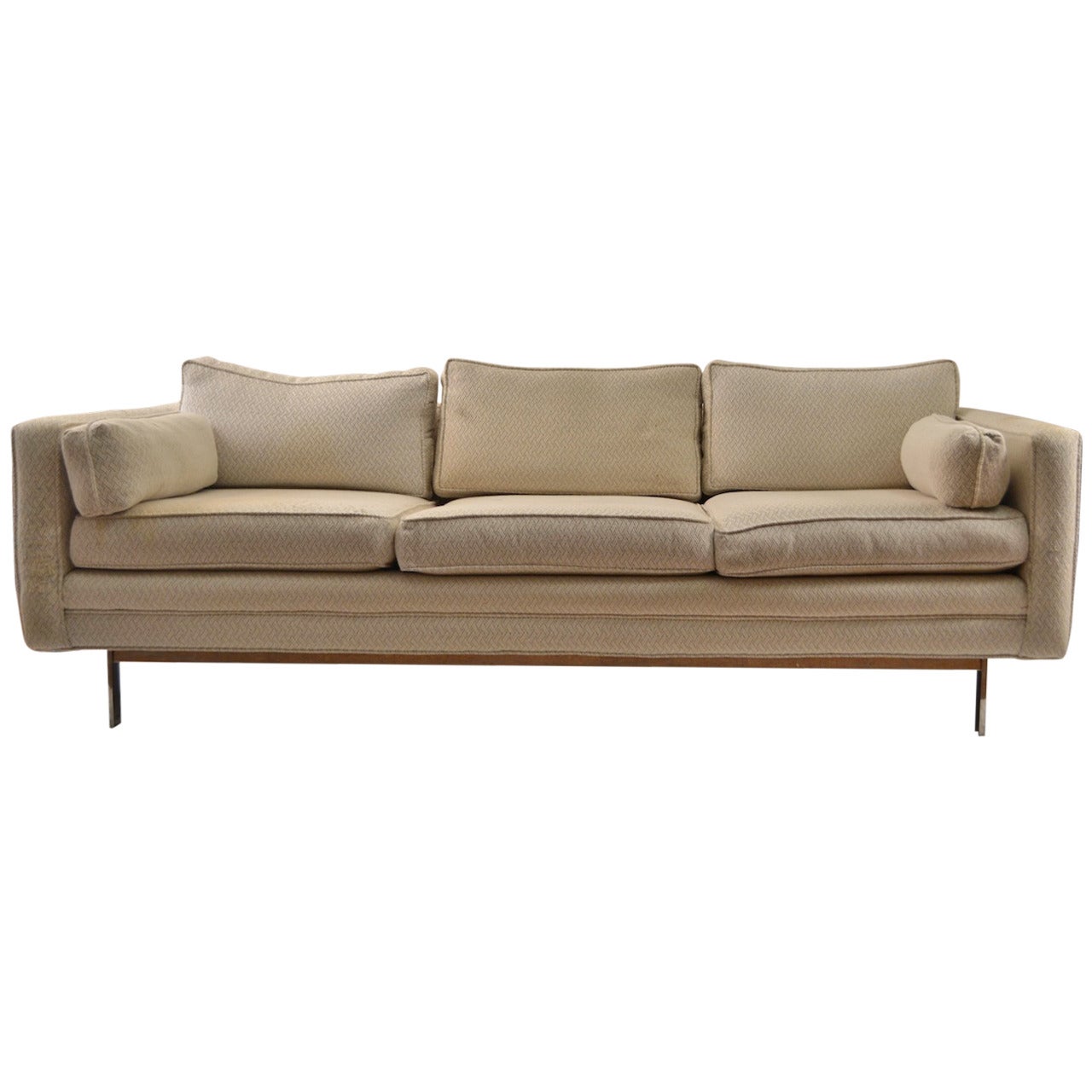 Classic Knoll Style Sofa at 1stDibs