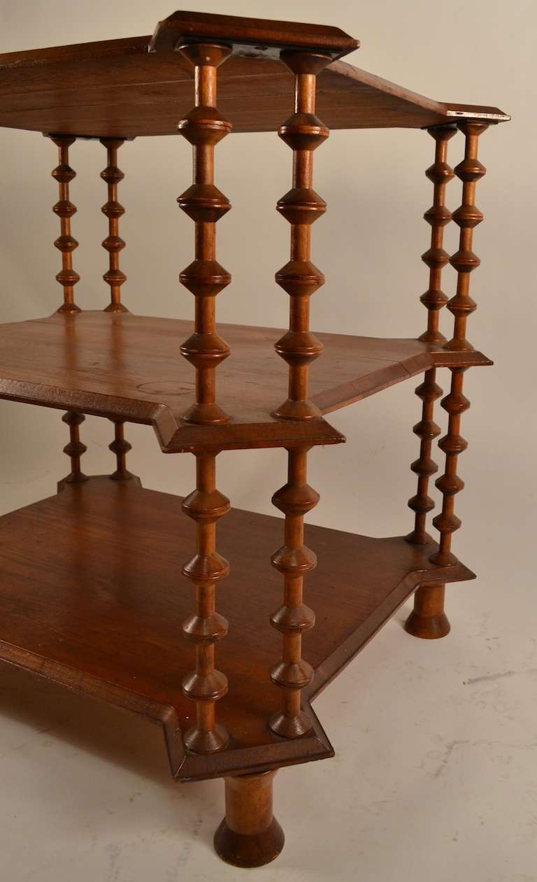 Unusual Large Architectural Victorian Pine Spool Table In Good Condition In New York, NY