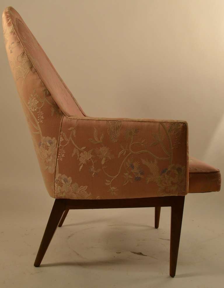 Mid-Century Modern Stylish Tub Chair