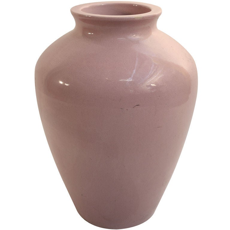 Vintage Sand Jar - Dusky Pink Glaze. California School large floor / oil. One side shows a slip in the glaze, this is original to the piece , and not considered to be damage, please see images.  Marked USA 561/ on  verso as shown. 