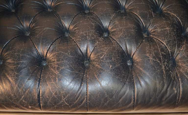 Dark Navy Tufted  Leather Chesterfield with Brass Stud Trim In Good Condition In New York, NY