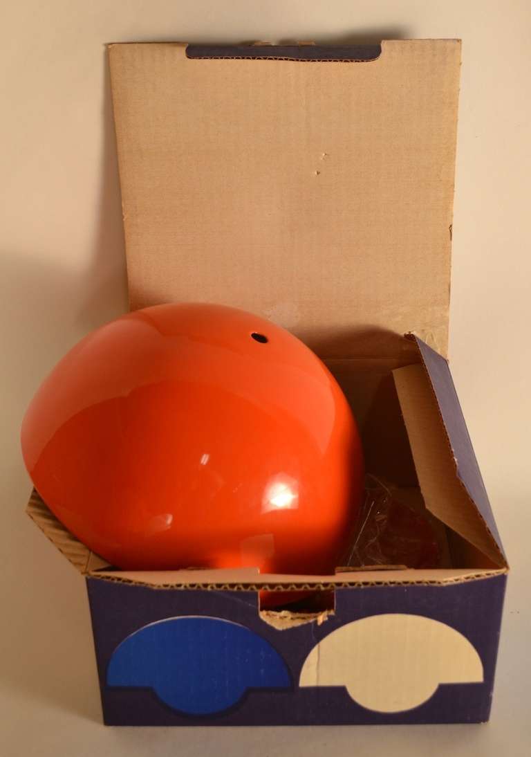 Mid-20th Century Verner Panton Louis Poulsen Flower Pot Lamp, Mint in Box