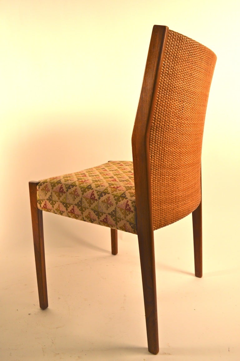 Set of Six Mid Century Dining Chairs Attributed to Jens Risom In Excellent Condition In New York, NY